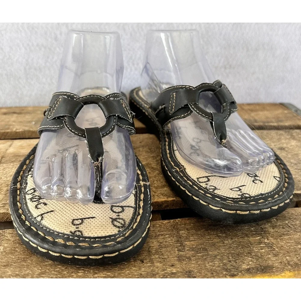 Born Sandals Thong Flip Flops Slides Black Leather Women's 9 M